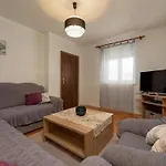 Holiday home Three Bedroom Vinisce