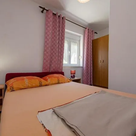 Holiday home Three Bedroom *